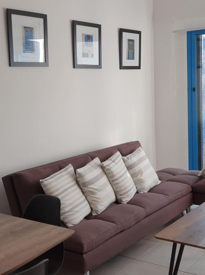 Appartement Central Gem - 10 Min Walk To The Sea, Harbor And Mall à Paphos Extérieur photo