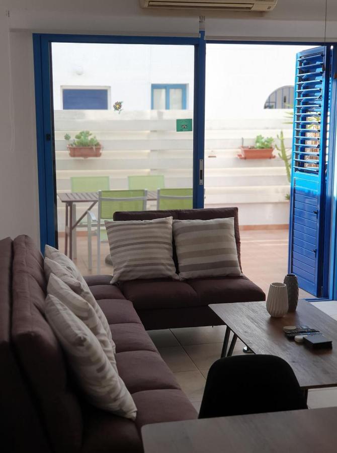 Appartement Central Gem - 10 Min Walk To The Sea, Harbor And Mall à Paphos Extérieur photo