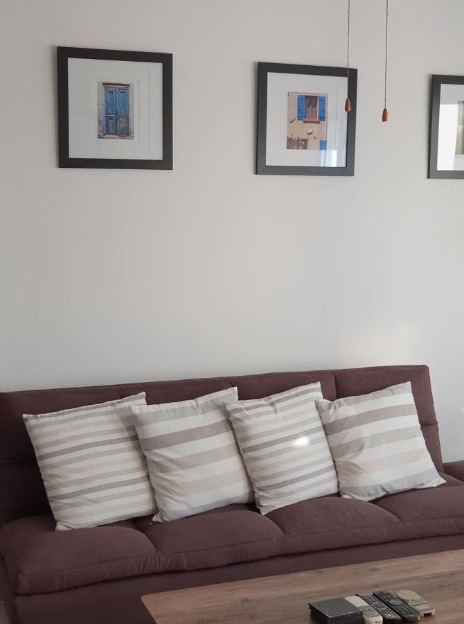 Appartement Central Gem - 10 Min Walk To The Sea, Harbor And Mall à Paphos Extérieur photo